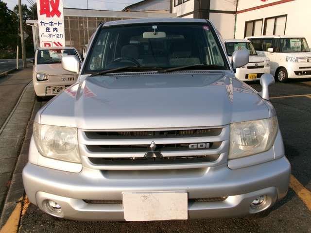 MITSUBISHI PAJERO io  4WD 2001