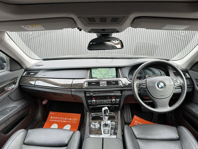 BMW BMW 7series 2012