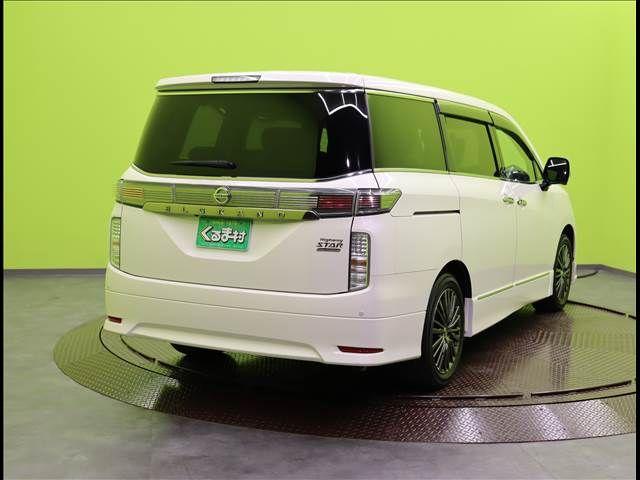 NISSAN ELGRAND 2016