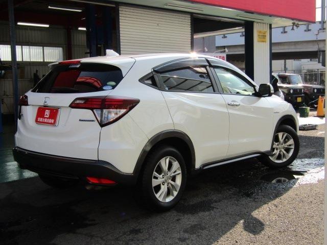 HONDA VEZEL HYBRID 2014