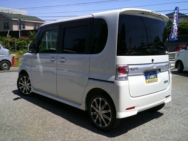 DAIHATSU TANTO 2009