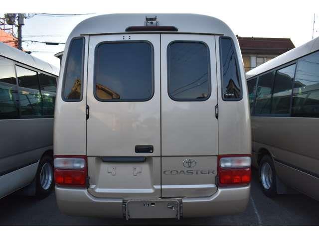 TOYOTA COASTER 2005