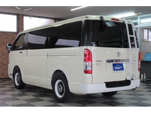 TOYOTA HIACE van 2WD 2018