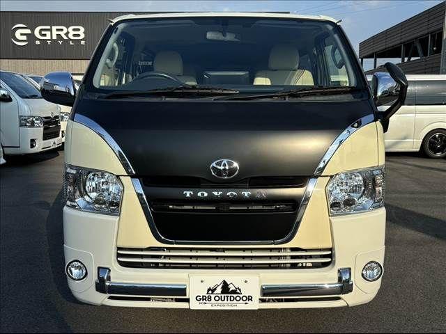 TOYOTA HIACE van 4WD 2019