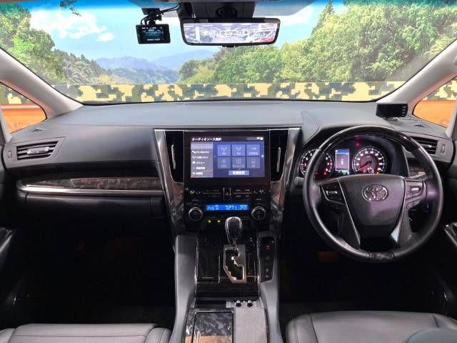 TOYOTA ALPHARD 2022