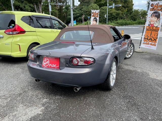 MAZDA ROADSTER 2005