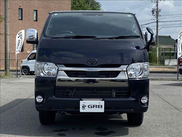 TOYOTA HIACE van 4WD 2022