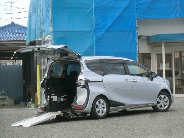 TOYOTA SIENTA 2020