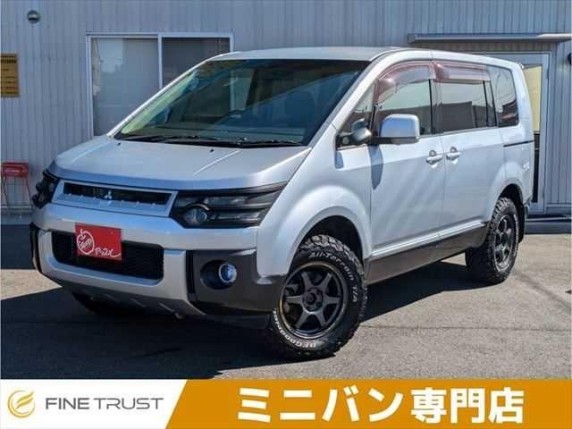 MITSUBISHI DELICA D:5 4WD 2009