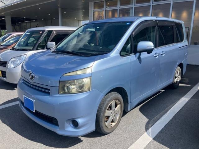 TOYOTA VOXY 2007