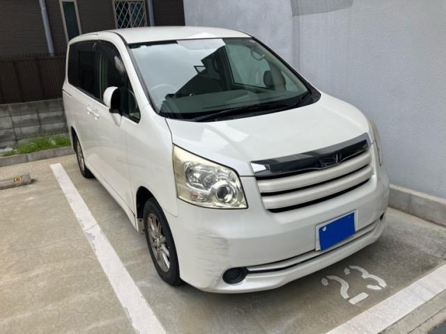 TOYOTA NOAH 2007