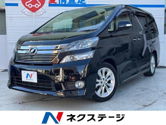 TOYOTA VELLFIRE 2013