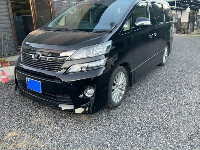 TOYOTA VELLFIRE 2012