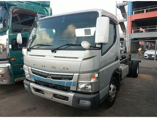 MITSUBISHI CANTER 2018