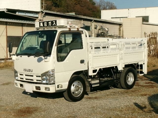 ISUZU