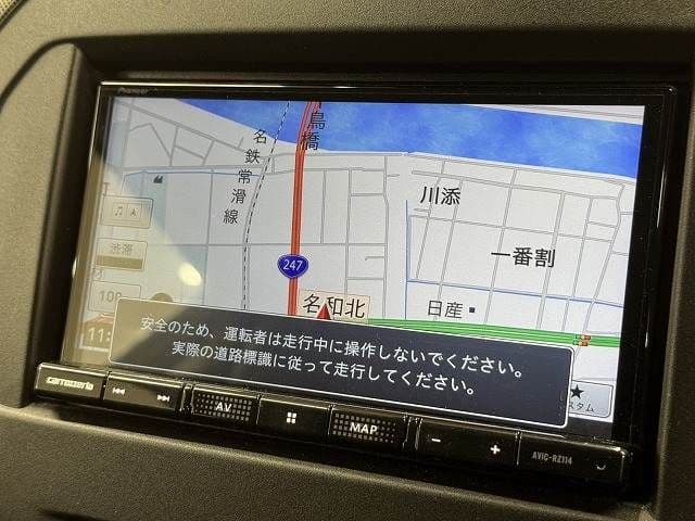 Car thumbnail 3