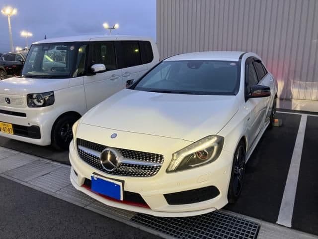 MERCEDES BENZ