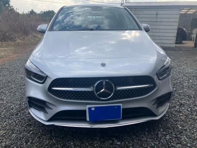 MERCEDES BENZ