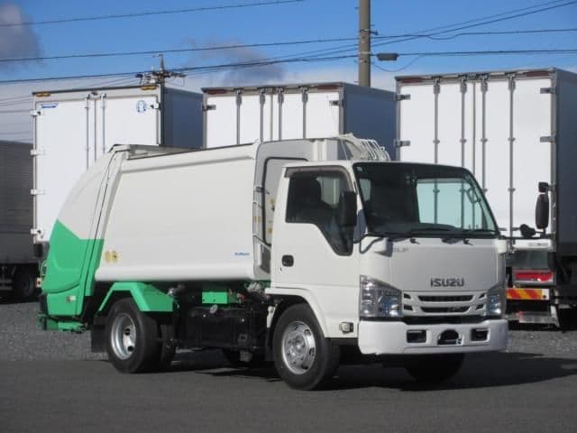ISUZU