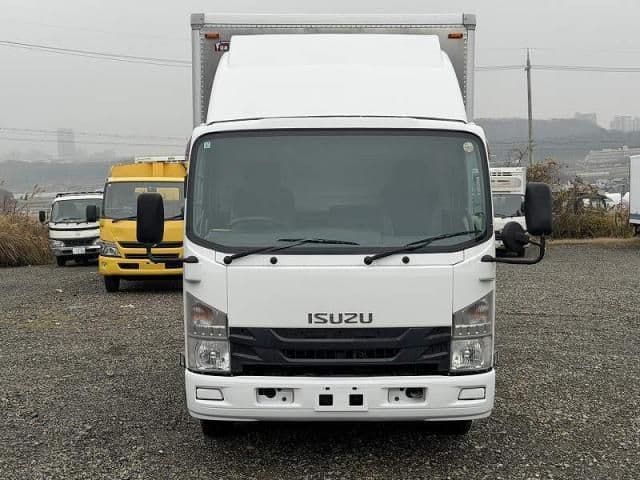 ISUZU