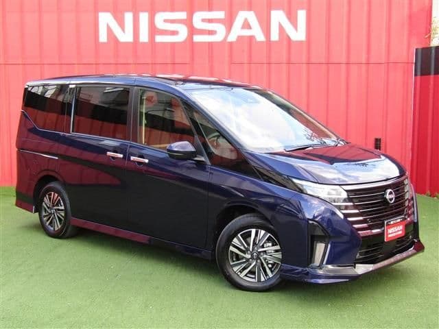 NISSAN