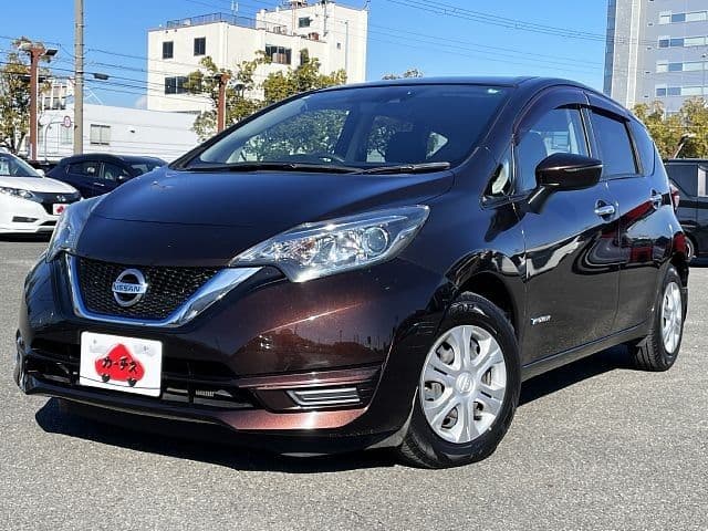 NISSAN