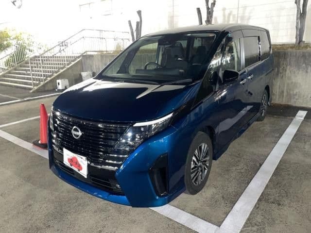 NISSAN