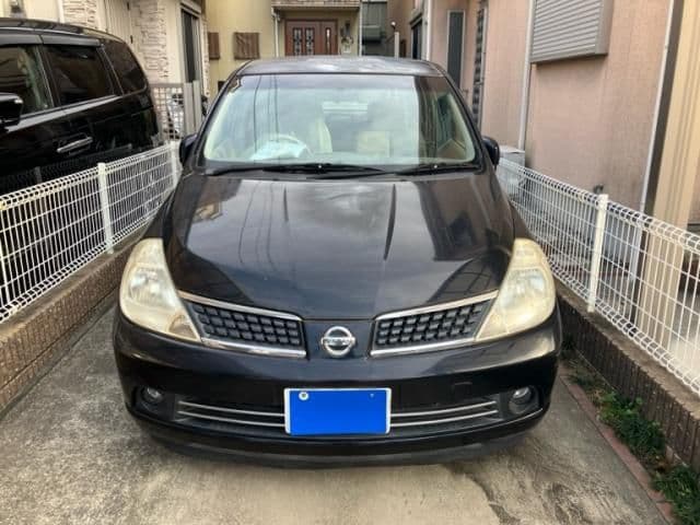 NISSAN