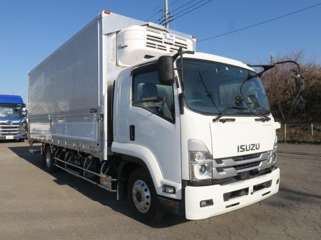 ISUZU