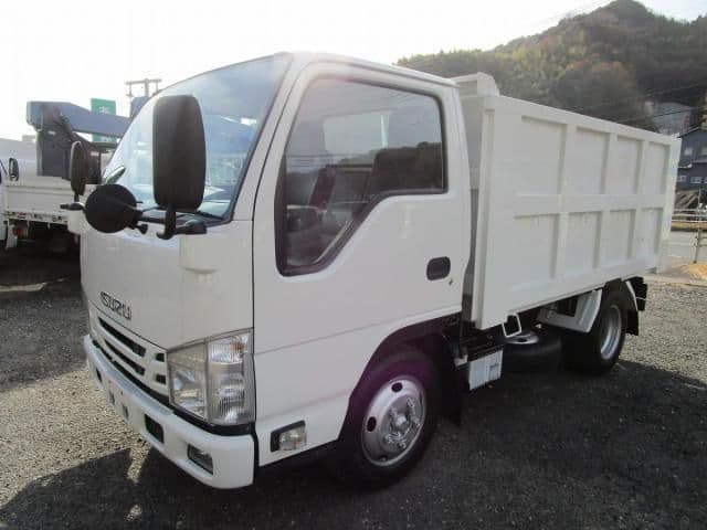ISUZU