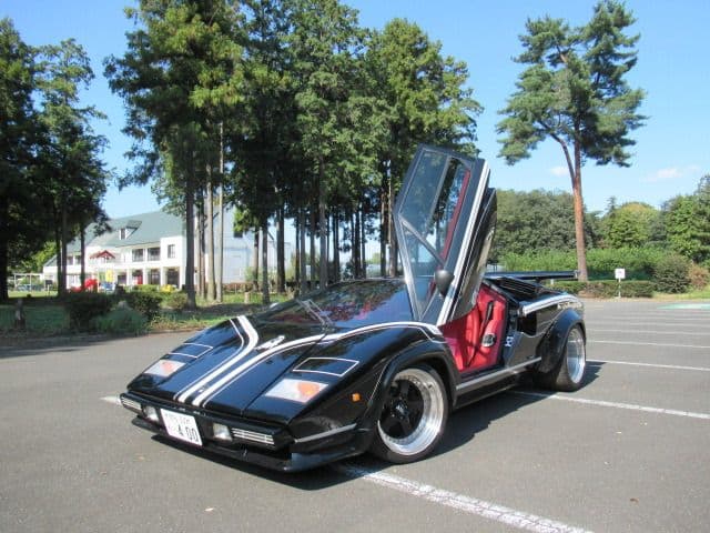 LAMBORGHINI