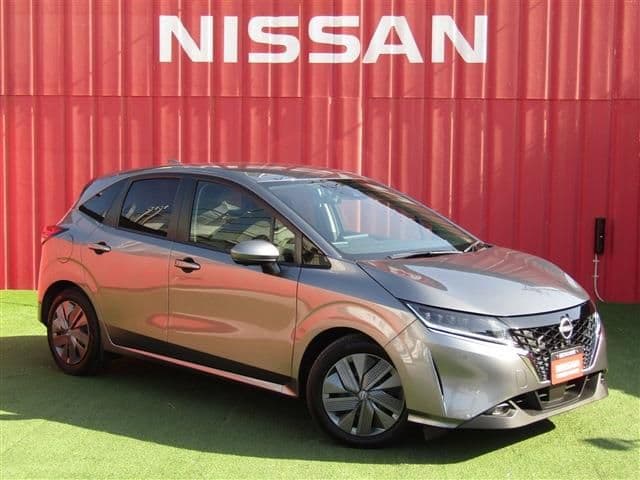 NISSAN