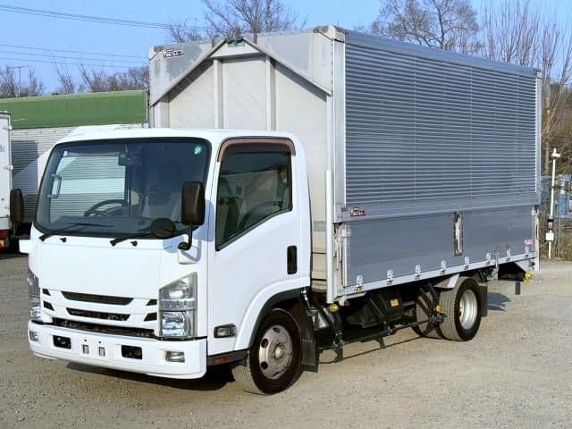 ISUZU