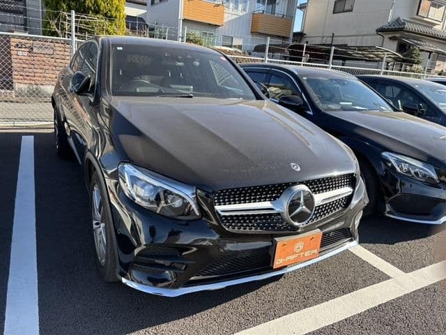 MERCEDES BENZ