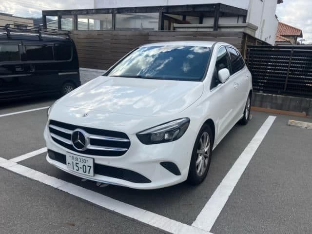 MERCEDES BENZ