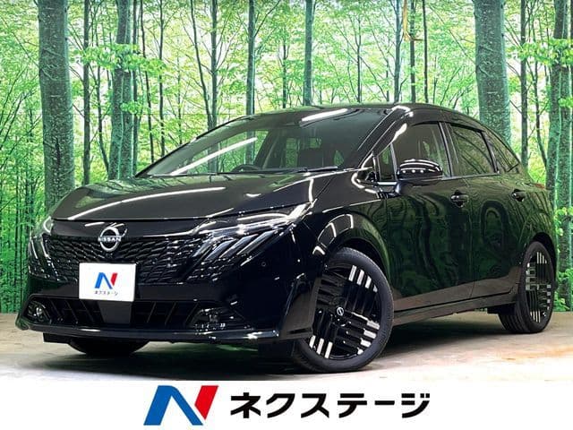 NISSAN