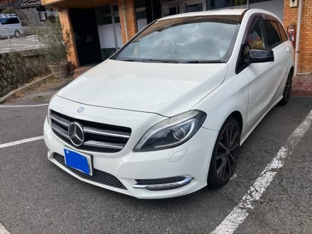 MERCEDES BENZ