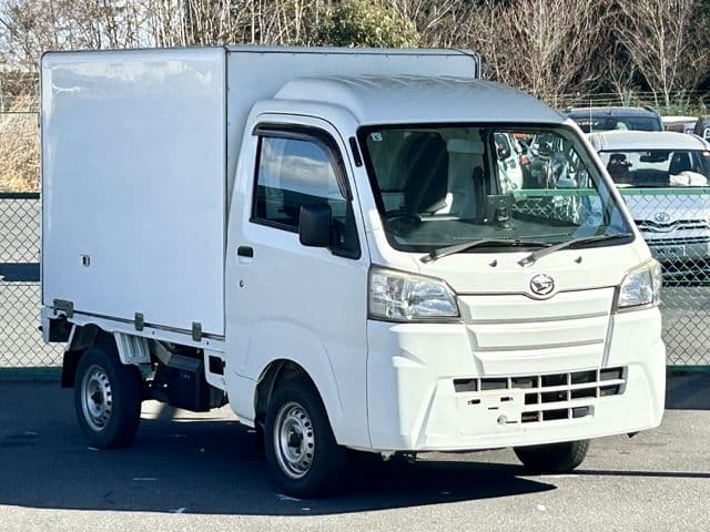 DAIHATSU