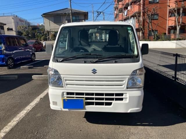SUZUKI