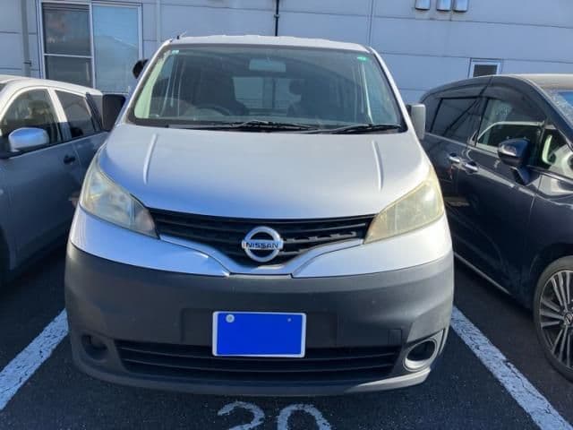 NISSAN