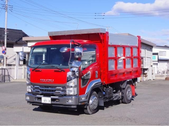 ISUZU