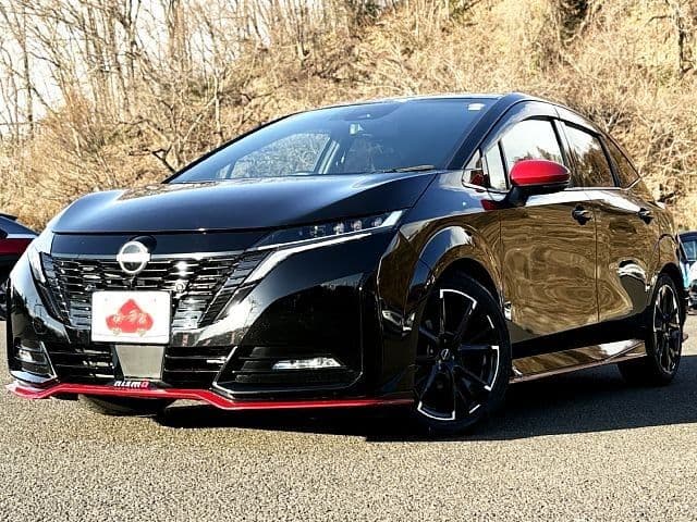 NISSAN