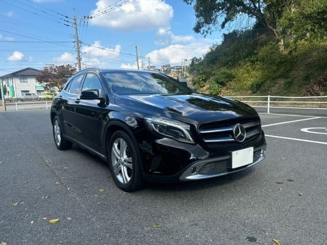 MERCEDES BENZ
