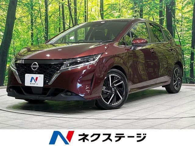 NISSAN