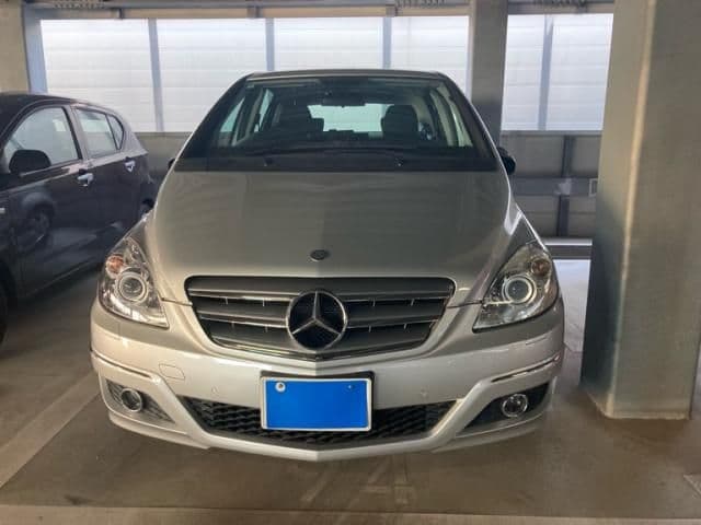 MERCEDES BENZ