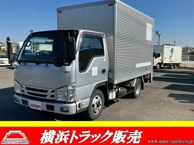 ISUZU