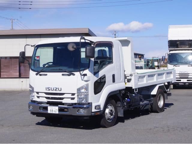 ISUZU