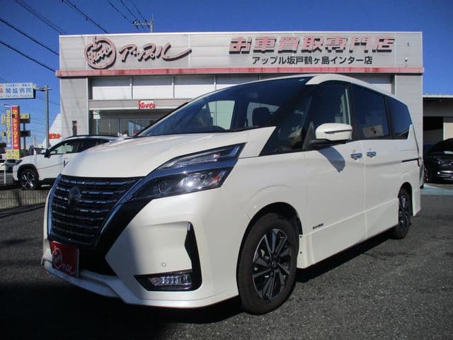 NISSAN
