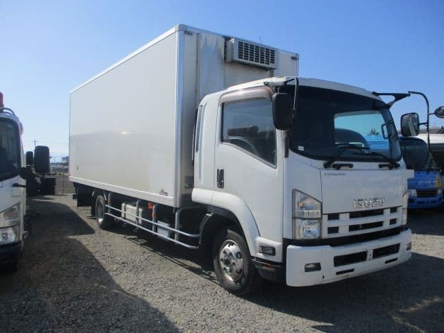 ISUZU