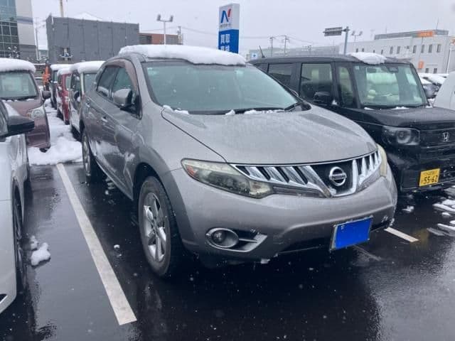 NISSAN